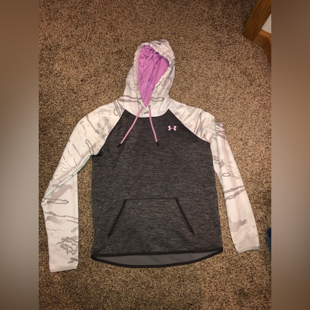 Camo under armour hoodie